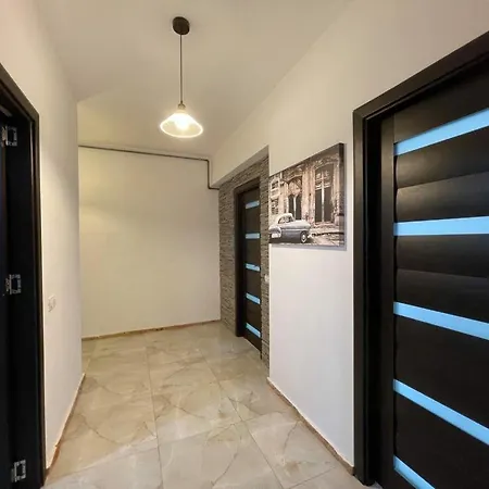 Apartament Mamaianord *